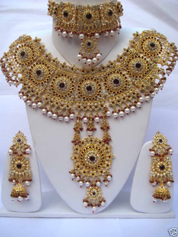 Indian Fashion Jewelry Set