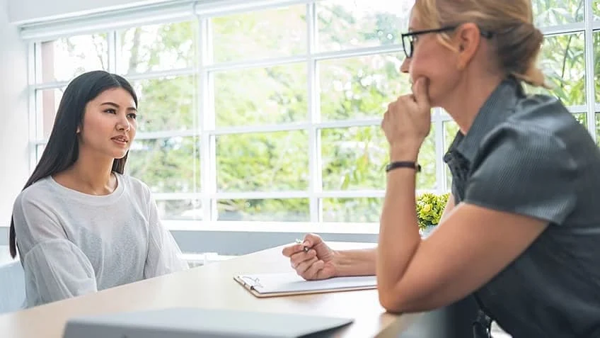 Top 10 Job Interview Questions and Best Answers for Mid-Level Positions