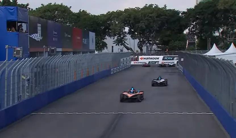 Bird vince ePrix a Sao Paulo