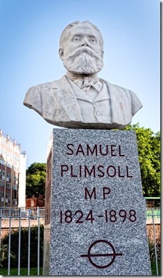 P1330424A