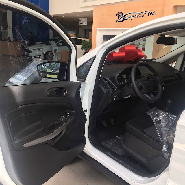 nội thất Ford Ecosport Ambient 2019 