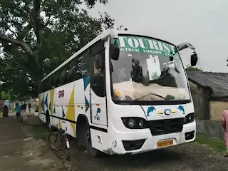 tourist bus