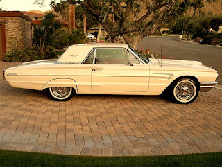 1965 Ford Thunderbird Luxury Coupe Side Right 