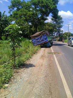 kecelakaan mobil