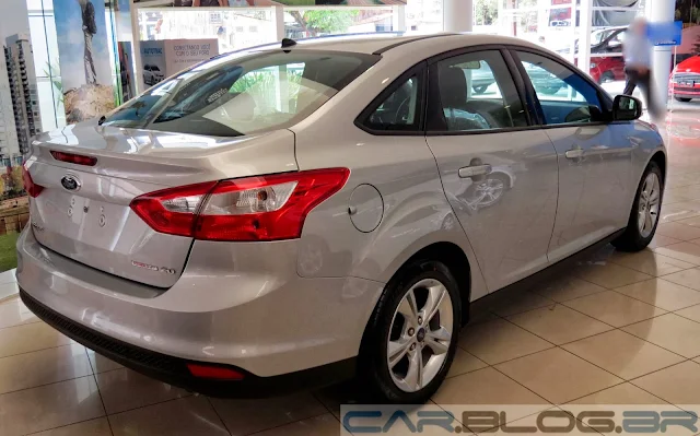 Carro Novo Focus Sedan 2014 - Ford