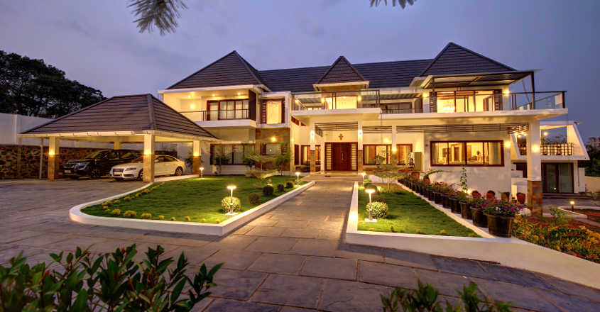  5  Bedroom  Modern Luxury  Dream Home  Design Free Kerala 