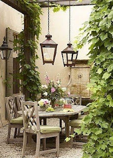 latern, garden decoration, balcony, patio, outdoor, wedding, baptism, lighting, lanterns, metal, decorative, wood, candles, tea lights