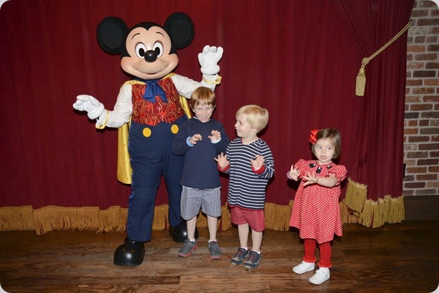 PhotoPass_Visiting_Magic_Kingdom_Park_7191336801