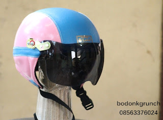 Helm Kulit Surabaya, Jual Helm Kulit, Helm Vespa, Helm CB, Helm Anak.