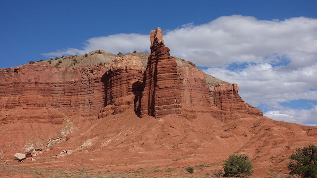 Chimney Rock, Capitol Reef