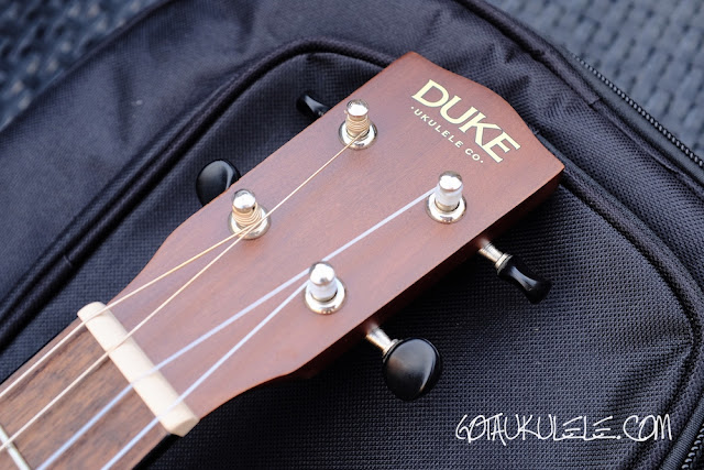 Duke DUBVB Baritone Ukulele headstock