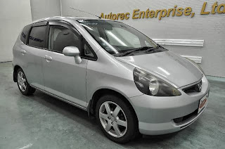 2002 Honda Fit for Zimbabwe to Dar es salaam