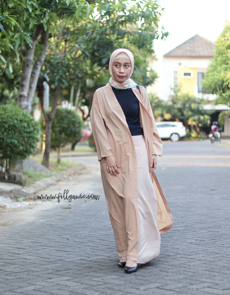 Baju Gamis Pake Rompi Panjang