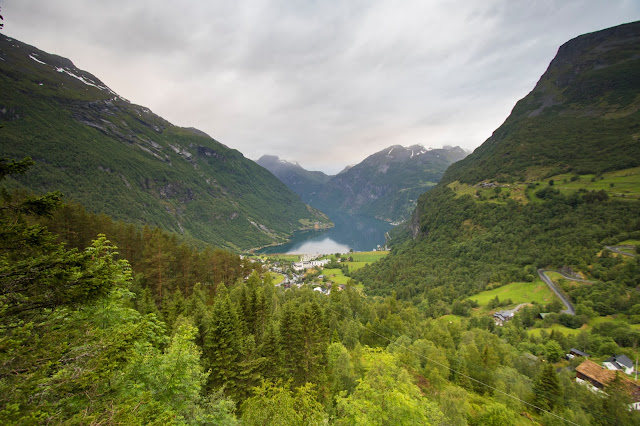 Vista dall'hotel Hutsiken sul Geirangerfjord