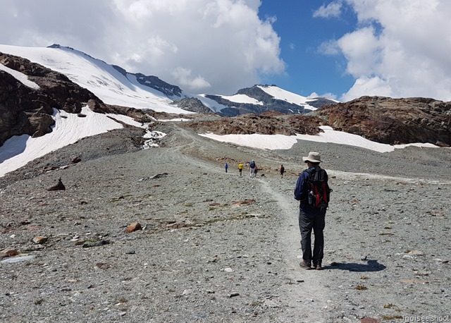 Hike the Matterhorn Glacier Trail from Trockener Steg to Schwarzsee