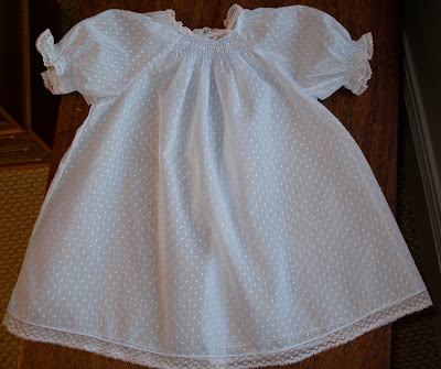 Smocked+Baby+Clothes+bluedotted.jpg