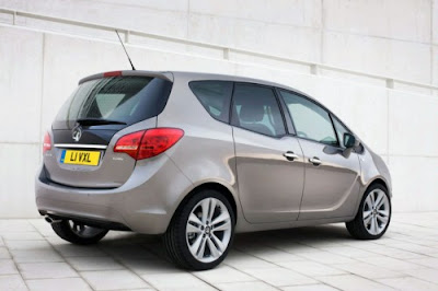 2011 Opel Meriva Rear Side View