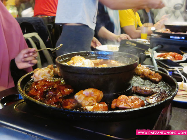 D'Kayangan Grill & BBQ Steamboat, Shah Alam - Harga Steamboat Serendah RM9.90!