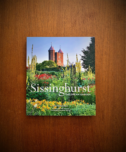 Sissinghurst The Dream Garden Book