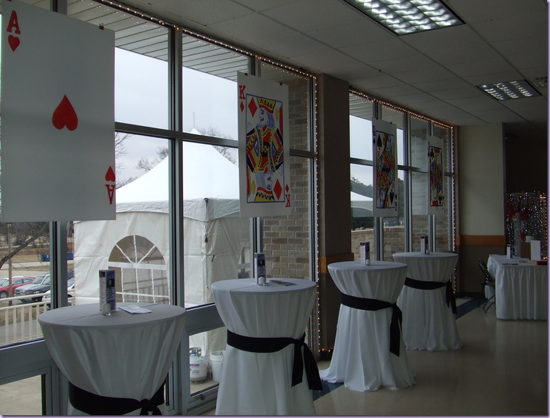 Dec20090052