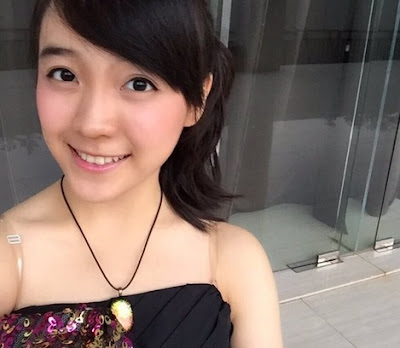 Foto Pribadi Sofia JKT48 Saat Mengenakan Tube Dress