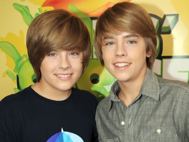 Zack and Cody in a relaxed mode photoshoot 0758 Admin No comments