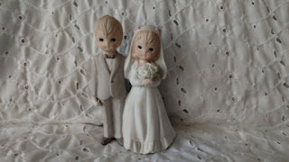 creepy vintage wedding cake topper