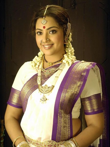 tamil actress meena cute looking in saree photos,http://rkwebdirectory.com 