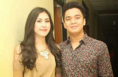 Foto Gambar Mesra Billy dan Shanaz Nanas Adiknya Raffi Ahmad