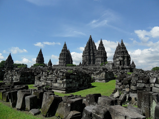 Candi Prambanan Yogyakarta | Orang Indonesia