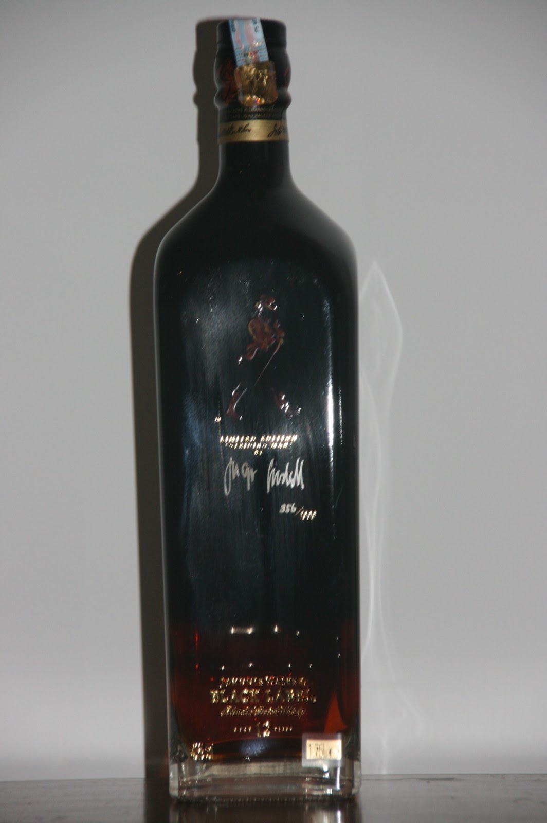 Johnnie Walker Bottles History and Evolution: Black Label