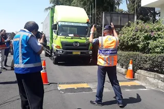 Mengenal Timbangan Truck Sistem Weight In Motion (WIM) Untuk Mendeteksi Truck ODOL