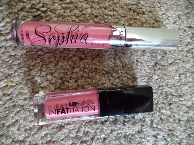 lipfusion lipgloss in pucker up