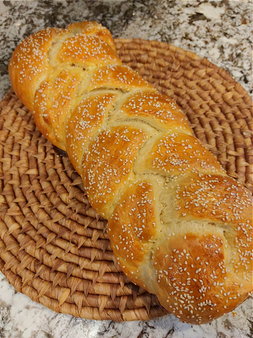 Braided bread