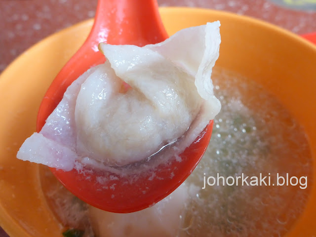 Lao-Sim-Shredded-Chicken-Noodles-Toa-Payoh-Singapore-老沈鸡丝面