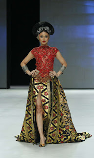 model kebaya muslim anne avantie