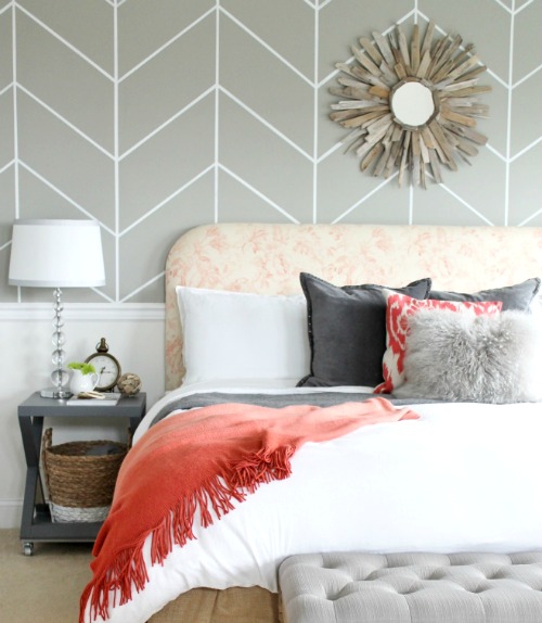  Above  the Bed  Wall  Decor Ideas  with a Coastal Beach Theme 