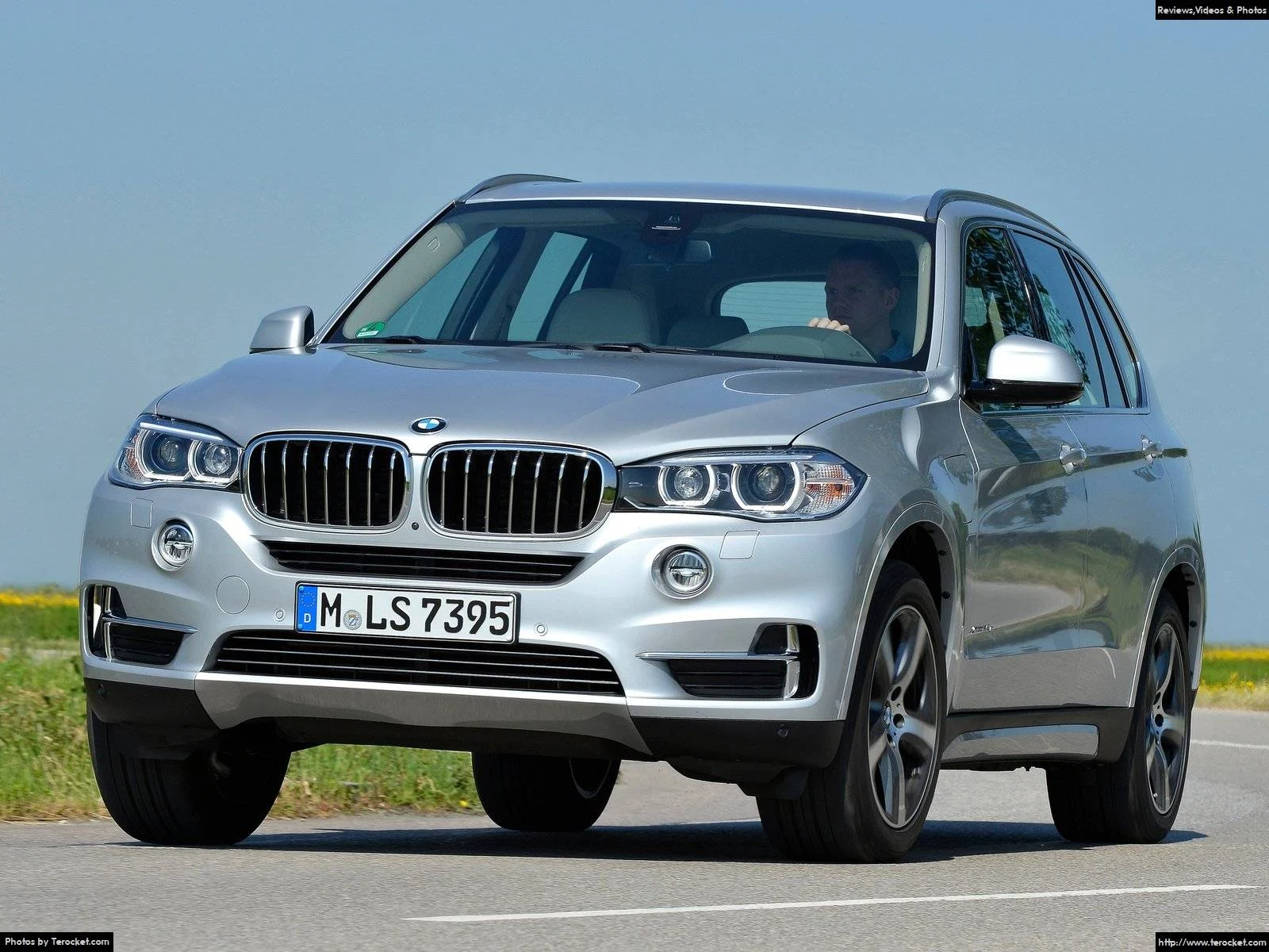 Hình ảnh xe ô tô BMW X5 xDrive40e 2016 & nội ngoại thất