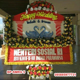 toko bunga di kajen menjual karangan bunga papan ucapan duka cita atau belasungkawa, pernikahan atau wedding, selamat dan sukses atau congratulations di kajen