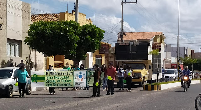 APDC realiza sua 1ª Marcha de luta pela inclusão da pessoa com deficiência em Caraúbas