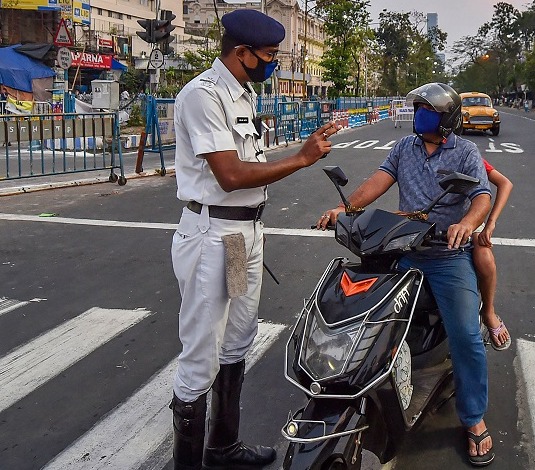 कोरोना वायरस: सरकार ने ब्लड डोनर्स के लिए रक्त कोष सर्विस के तहत ई-पास जारी किए हैं