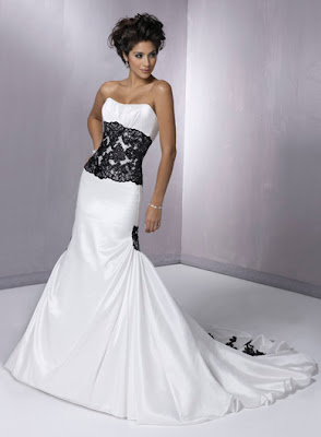 2010 Sleeves Wedding Dresses Picture