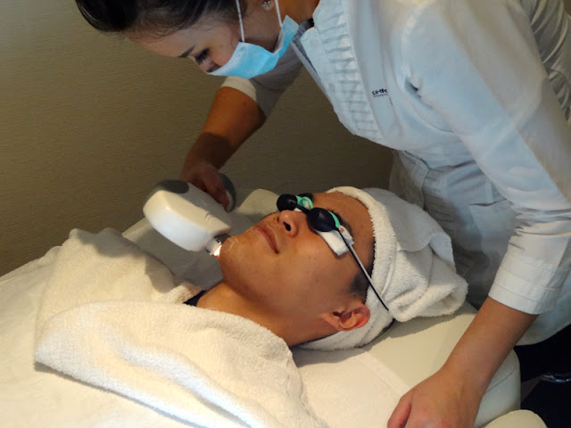 Simply Aesthetics Glow Zone Facial Treatment Review Capitol Piazza Singapore