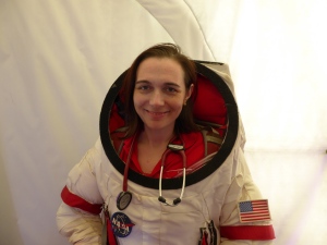 Dr Sheyna Gifford Akan Menjadi Manusia Pertama Yang Menginjakkan Kaki Di Planet Mars