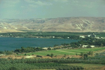 STRAWBERRY DUNIA Danau Galilea dan Laut Mati