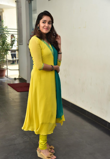 Tamil Actress Anikha Surendran Latest Cute Pics In Yellow Dress