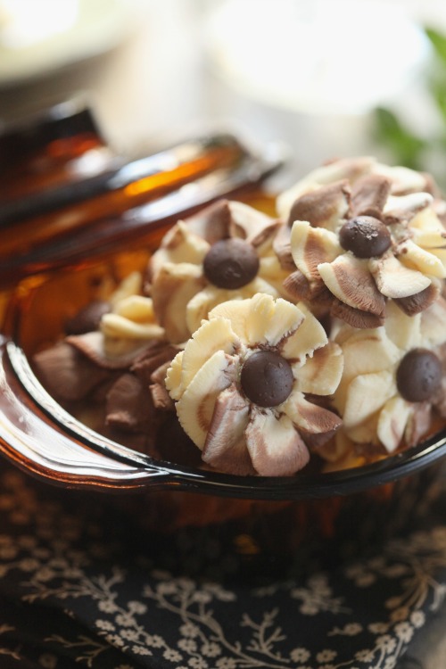 Masam manis: Semperit Nutella