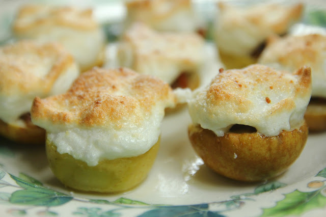 Frosted Baked Apples Victorian. Gluten-free Organic Recipe