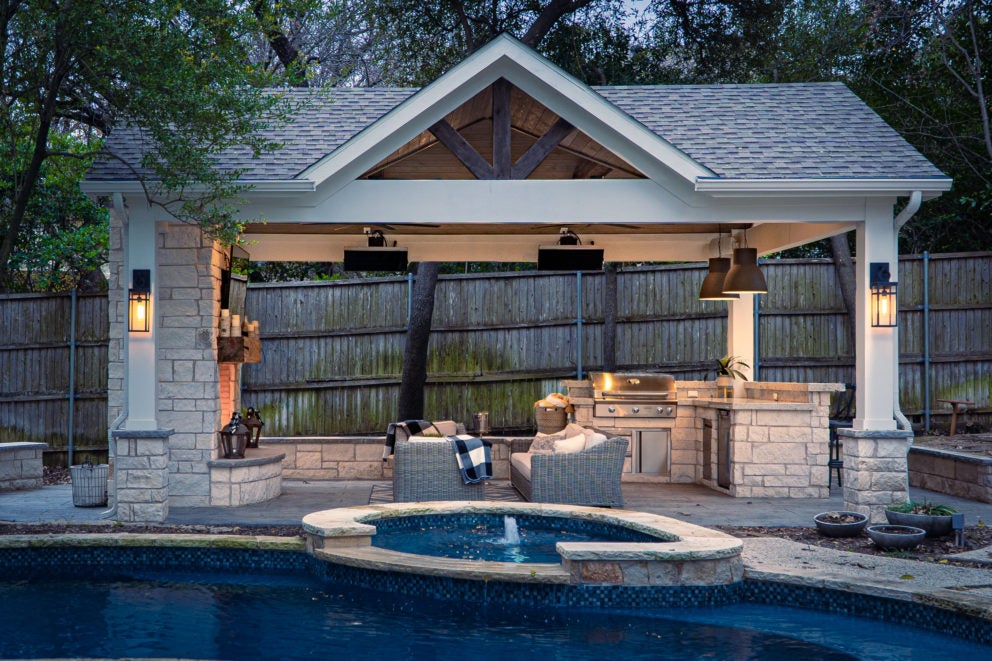 Outdoor%20Kitchen%20(6)