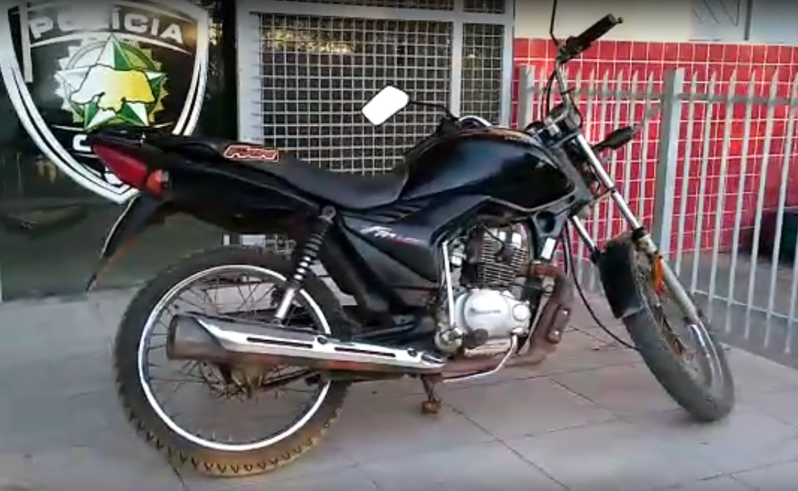 Menor é apreendido com motocicleta roubada em Quixeré